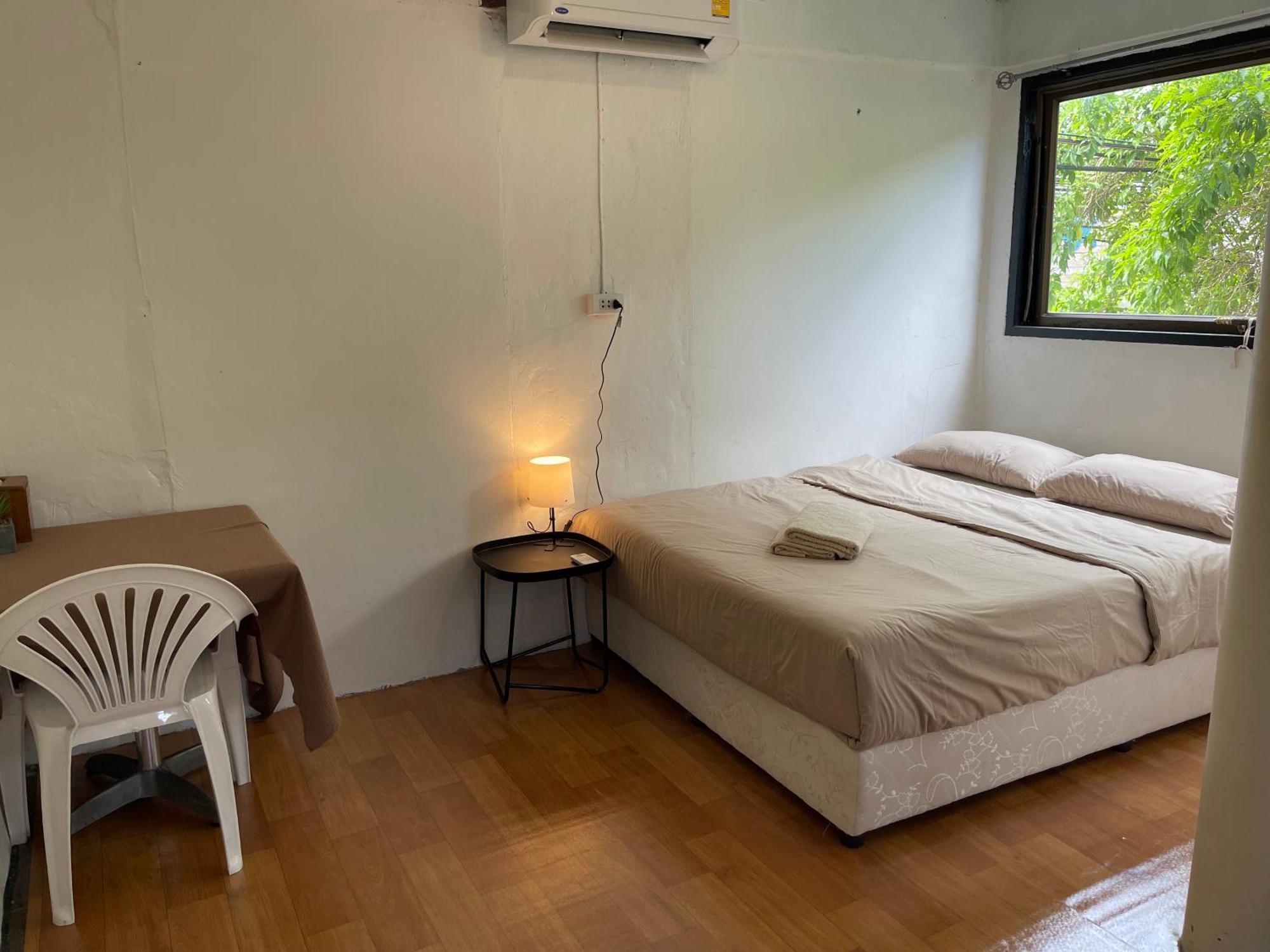 Budget Room Koh Phangan Pier With Ac Ngoại thất bức ảnh